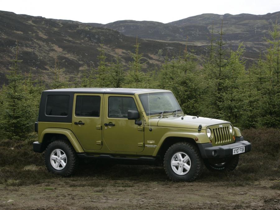  Jeep Wrangler Sahara Unlimited 2007 года  (UK) (фото 3 из 26)